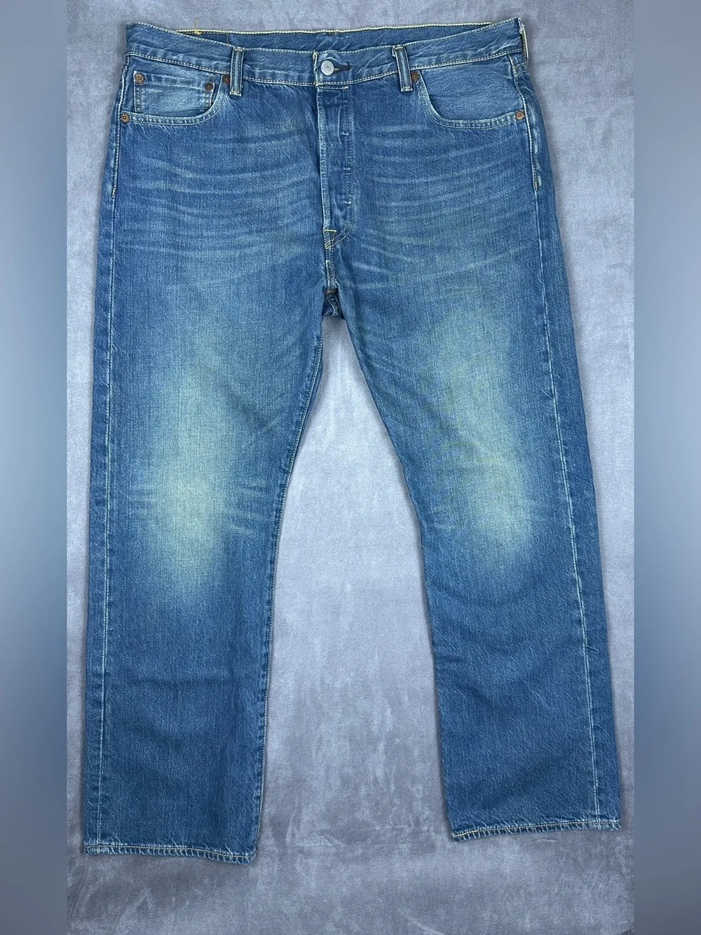 Levi's 501 Original Fit Jeans Men's 36x30 Medium Wash Blue Button Fly Straight